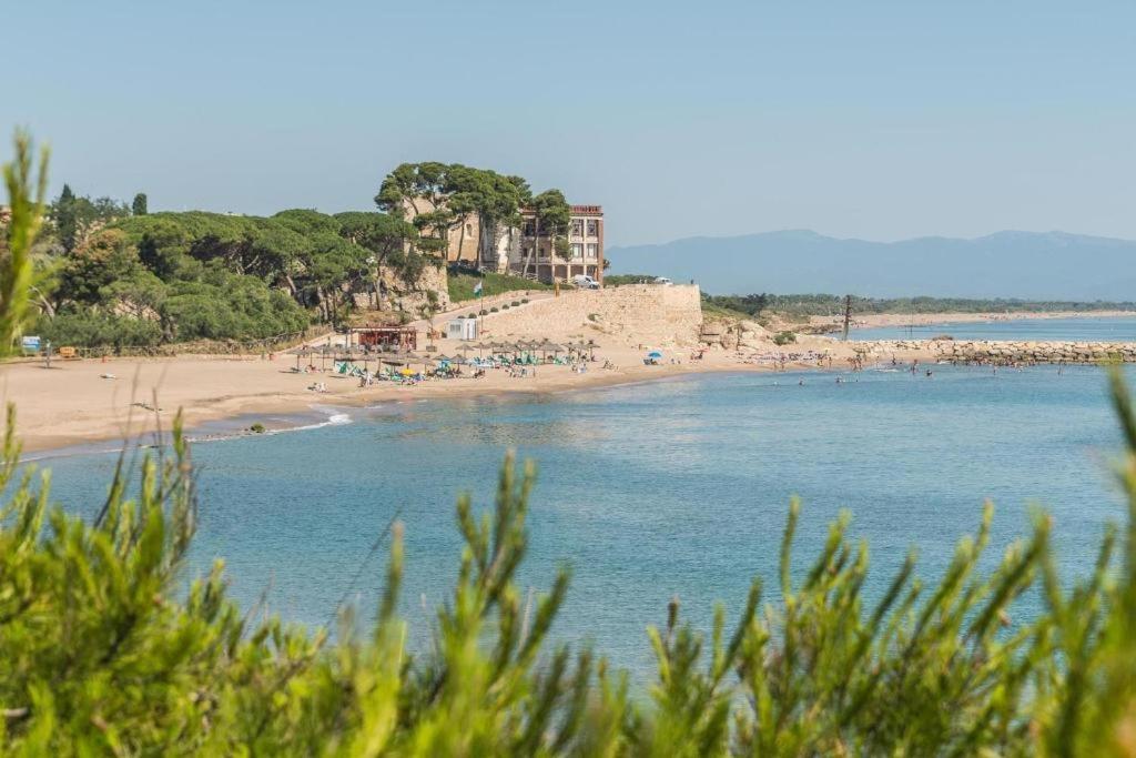 Apartamento Cala Montgo L' Escala Eksteriør billede